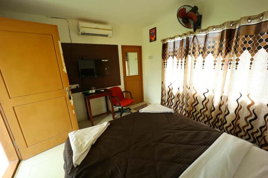 Standard Room-4